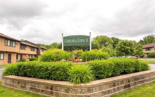 Chelsea Cove II entrance